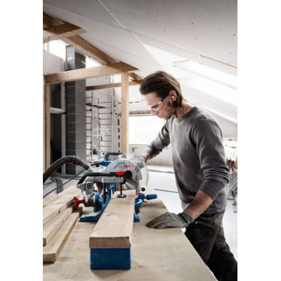 Пила торцювальна Bosch Professional GCM 254 1750Вт 5000об/хв диск 254мм 11.5кг