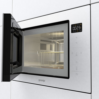 Gorenje Мікрохвильова піч вбудовувана, 25л, електр. управл., 900Вт, гриль, дисплей, приготування на кількох рівнях, білий
