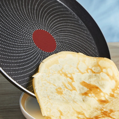 Сковорода для млинців Tefal So' Light, 25см, алюміній, бакеліт, чорний Сковорода для млинців Tefal So' Light, 25см, алюміній, бакеліт, чорний