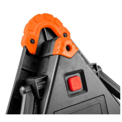 Neo Tools Прожектор на батарейках, трикутний, ААх4, 22x220x45мм , 800лм, 10Вт, 3 функції освітлення, біле/червоне світло Neo Tools Прожектор на батарейках, трикутний, ААх4, 22x220x45мм , 800лм, 10Вт, 3 функції освітлення, біле/червоне світло