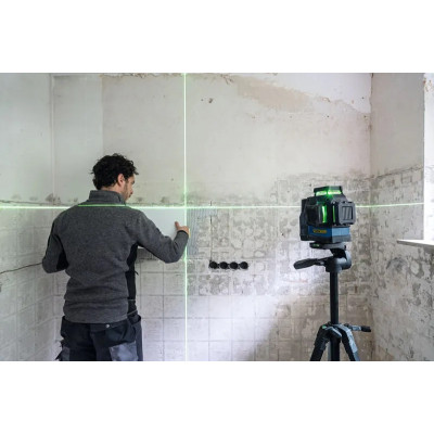 Нівелір лазерний Bosch GLL 12V-100-33 CG 12В/4АА до 30м ±0.3мм/м зелений промінь чохол 1.76кг Нівелір лазерний Bosch GLL 12V-100-33 CG 12В/4АА до 30м ±0.3мм/м зелений промінь чохол 1.76кг
