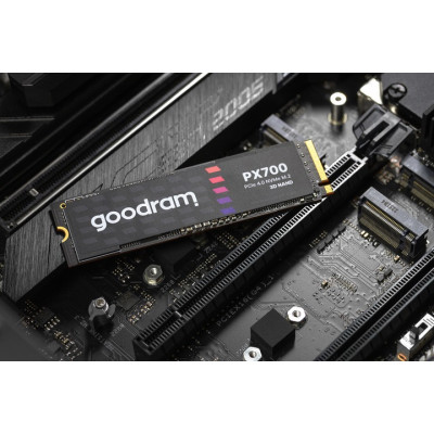 Накопичувач SSD 2TB Goodram PX700 M.2 2280 PCIe 4.0 x4 NVMe 3D NAND (SSDPR-PX700-02T-80) Накопичувач SSD 2TB Goodram PX700 M.2 2280 PCIe 4.0 x4 NVMe 3D NAND (SSDPR-PX700-02T-80)