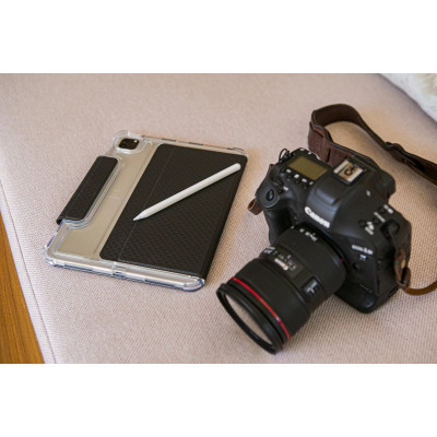 Чохол-книжка Urban Armor Gear Lucent для Apple iPad Pro 12.9 (2020/2021/2022) Black (12294N314043) Чохол-книжка Urban Armor Gear Lucent для Apple iPad Pro 12.9 (2020/2021/2022) Black (12294N314043)