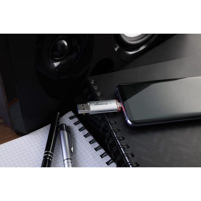 Флеш-накопичувач USB3.0 32GB Type-C MediaRange Silver (MR936) Флеш-накопичувач USB3.0 32GB Type-C MediaRange Silver (MR936)