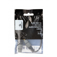 Аудіо-кабель Cablexpert 3.5 мм - 6.35 мм (F/M), 0.2 м, чорний (A-63M35F-0.2M) Аудіо-кабель Cablexpert 3.5 мм - 6.35 мм (F/M), 0.2 м, чорний (A-63M35F-0.2M)