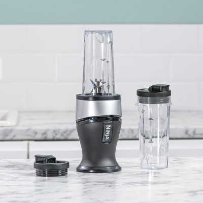 Блендер Ninja Slim Blender & Smoothie Maker QB3001EUS Блендер Ninja Slim Blender & Smoothie Maker QB3001EUS