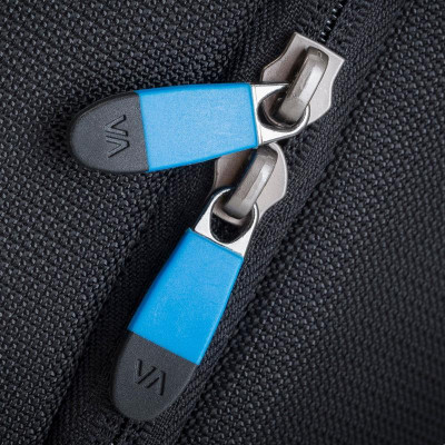 Рюкзак для ноутбука Rivacase 7860 17.3 Рюкзак для ноутбука Rivacase 7860 17.3