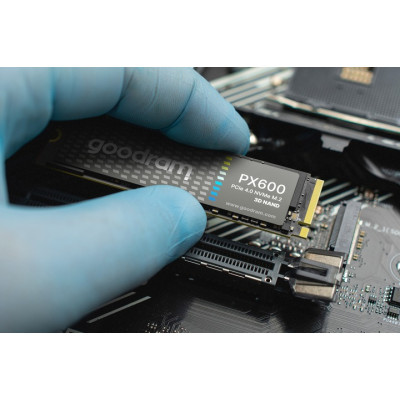 Накопичувач SSD 250GB Goodram PX600 M.2 2280 PCIe 4.0 x4 NVMe 3D NAND (SSDPR-PX600-250-80) Накопичувач SSD 250GB Goodram PX600 M.2 2280 PCIe 4.0 x4 NVMe 3D NAND (SSDPR-PX600-250-80)