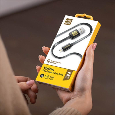 Кабель Luxe Cube Flat USB - Lightning (M/M), 1 м, чорний (2231252964019) Кабель Luxe Cube Flat USB - Lightning (M/M), 1 м, чорний (2231252964019)