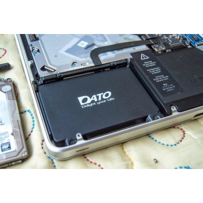 Накопичувач SSD  256GB Dato DS700 2.5
