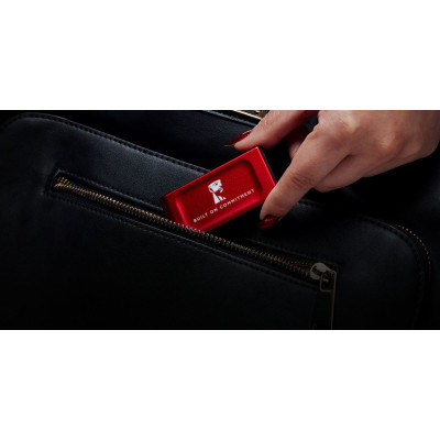Накопичувач зовнішній SSD Portable USB 1.0ТB Kingston SXS1000 BoC Red (SXS1000R/1000GA) Накопичувач зовнішній SSD Portable USB 1.0ТB Kingston SXS1000 BoC Red (SXS1000R/1000GA)
