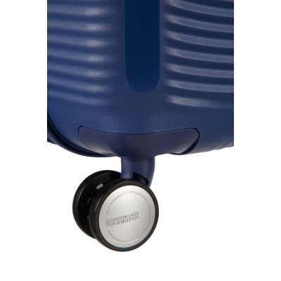Валіза American Tourister, Soundbox, поліпропілен, середня, 67см, 71.5/81л, TSA, 4 колеса, EXP, темно-синій Валіза American Tourister, Soundbox, поліпропілен, середня, 67см, 71.5/81л, TSA, 4 колеса, EXP, темно-синій