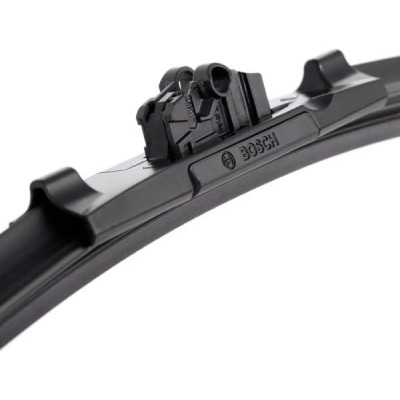 Склоочисник BOSCH Aerotwin Plus 3 безкаркасний 600мм (3 397 006 951)