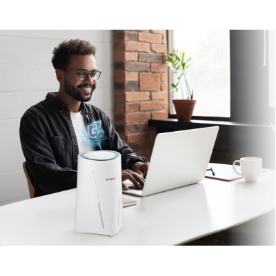 Маршрутизатор D-Link DBR-560 AX6000, 4xGE LAN, 1x2.5GE WAN, 1xUSB Type-C