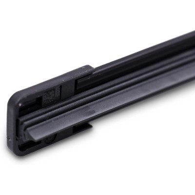 Склоочисник BOSCH Aerotwin безкаркасний комплект 625/550мм (3 397 014 244)