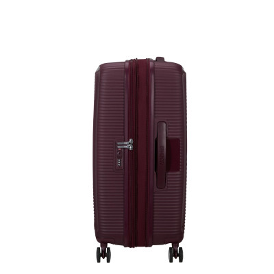 Валіза American Tourister, Soundbox, поліпропілен, середня, 67см, 71.5/81л, TSA, 4 колеса, EXP, бордовий Валіза American Tourister, Soundbox, поліпропілен, середня, 67см, 71.5/81л, TSA, 4 колеса, EXP, бордовий