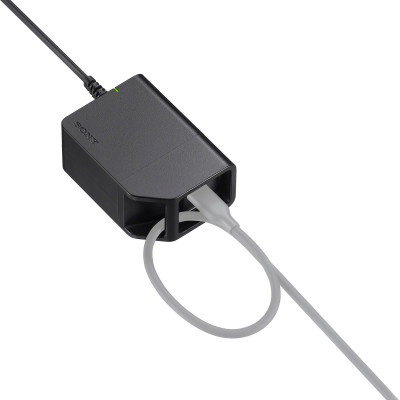 Зарядний пристрій Sony USB Power Delivery