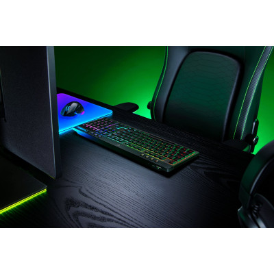 Клавіатура механічна Razer BlackWidow V4 Low-profile HyperSpeed, 104key, Green Switch, USB-A/WL/BT, EN, RGB, чорний Клавіатура механічна Razer BlackWidow V4 Low-profile HyperSpeed, 104key, Green Switch, USB-A/WL/BT, EN, RGB, чорний