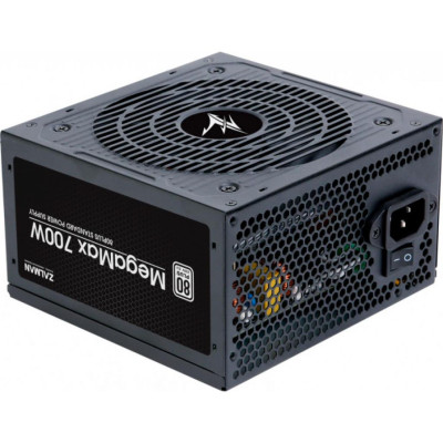 Блок живлення  Zalman Megamax  (700W), 83%, 80+ White, 120мм, 1xMB 24pin(20+4), 2xCPU (8pin+(4+4)pin) 4xMolex, 6xSATA, 4xPCIe 8pin(6+2)