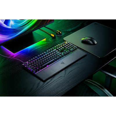 Клавіатура механічна Razer Huntsman V3 Pro 8KHz, 104key, Analog Optical Switch Gen-2, USB-A, EN, RGB, чорний Клавіатура механічна Razer Huntsman V3 Pro 8KHz, 104key, Analog Optical Switch Gen-2, USB-A, EN, RGB, чорний
