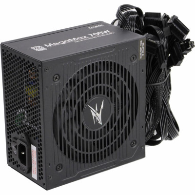 Блок живлення  Zalman Megamax  (700W), 83%, 80+ White, 120мм, 1xMB 24pin(20+4), 2xCPU (8pin+(4+4)pin) 4xMolex, 6xSATA, 4xPCIe 8pin(6+2)