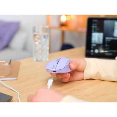 Миша Trust Ozaa Compact Multi-Device, WL/BT, фіолетовий Миша Trust Ozaa Compact Multi-Device, WL/BT, фіолетовий