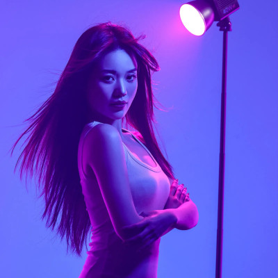 Відеосвітло Ulanzi Vijim 40W RGB COB Fill Light (L024 40WRGB) Відеосвітло Ulanzi Vijim 40W RGB COB Fill Light (L024 40WRGB)