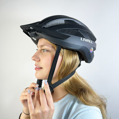 Захисний шолом Livall MT1 NEO (L) Black (58-62см), акустика, мікрофон, сигнали поворотів та стопів, додаток, пульт BR80, Bluetooth