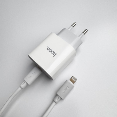 Мережевий зарядний пристрій з кабелем HOCO C76A Pro Majestic single port PD30W charger set (C to iP)(EU) White