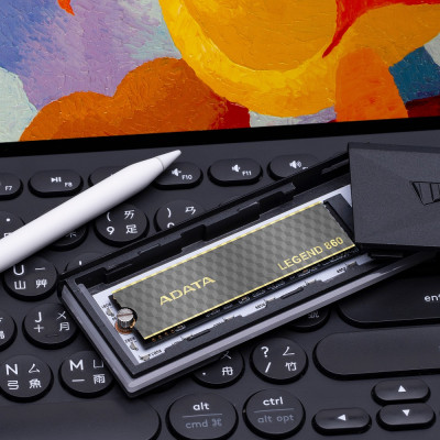 Накопичувач SSD M.2 ADATA LEGEND 860 1TB 2280 PCIe Gen 4x4 3D NAND Read/Write: 6000/4000 MB/sec