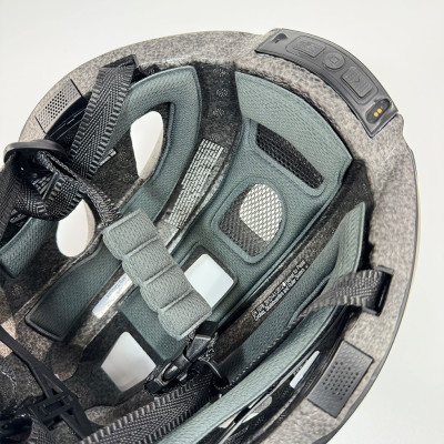 Захисний шолом Smart4u R55 (L) Black (58-62см), акустика, мікрофон, сигнали поворотів та стопів, додаток, пульт BR80