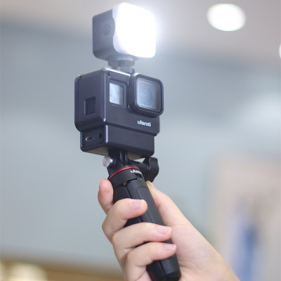 Відеосвітло Ulanzi Vijim Waterproof Versatile LED light, 4W (UV-2172 L2) Відеосвітло Ulanzi Vijim Waterproof Versatile LED light, 4W (UV-2172 L2)