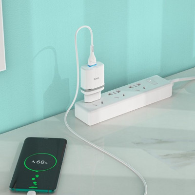 Мережевий зарядний пристрій з кабелем HOCO C12Q Smart QC3.0 charger set(Type-C) 18W White Мережевий зарядний пристрій з кабелем HOCO C12Q Smart QC3.0 charger set(Type-C) 18W White