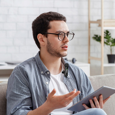 Беспроводная микрофонная система HOCO L20 Fair wireless microphone iP Black