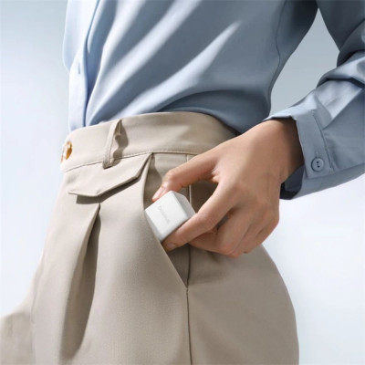 Мережевий зарядний пристрій з кабелем Baseus Palm Fast Charger 1C 20W EU Moon White set USB-C to iP 20W 1m