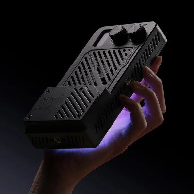 Відеосвітло Ulanzi LM-P40RGB Portable Video Light 40W RGB Відеосвітло Ulanzi LM-P40RGB Portable Video Light 40W RGB