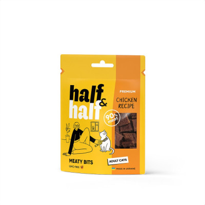 Ласощі HalfHalf м ясні шматочки для котів, із куркою 50 г Ласощі HalfHalf м ясні шматочки для котів, із куркою 50 г