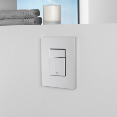 Панель змиву для унітаза Grohe Skate Cosmopolitan 38732000 Панель змиву для унітаза Grohe Skate Cosmopolitan 38732000