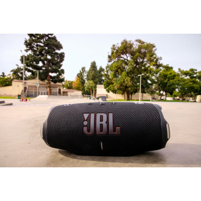 Портативна акустика JBL Charge 6 Squad (JBLCHARGE6SQUAD) (7106536) Портативна акустика JBL Charge 6 Squad (JBLCHARGE6SQUAD) (7106536)